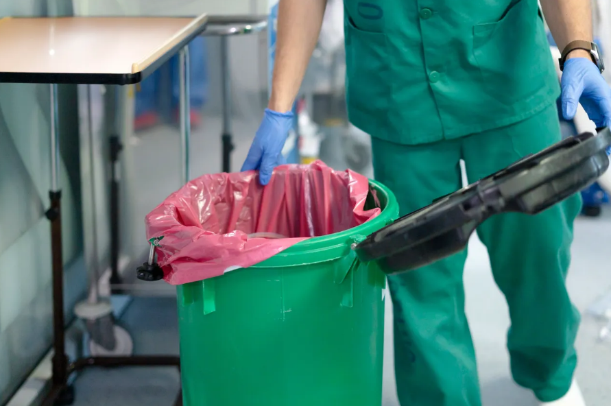 Biohazardous Waste Management - Types of waste and containers